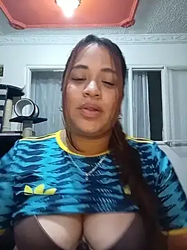 Arya_Gomez webcam