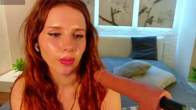 Betty_June webcam