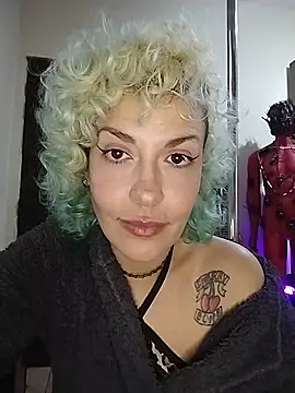 MariLouM webcam