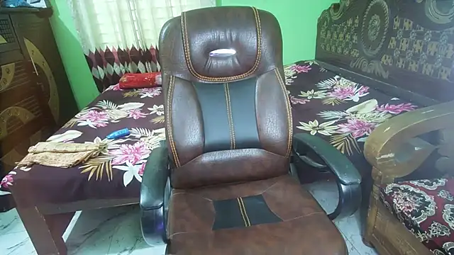 BengaliQueenStar webcam