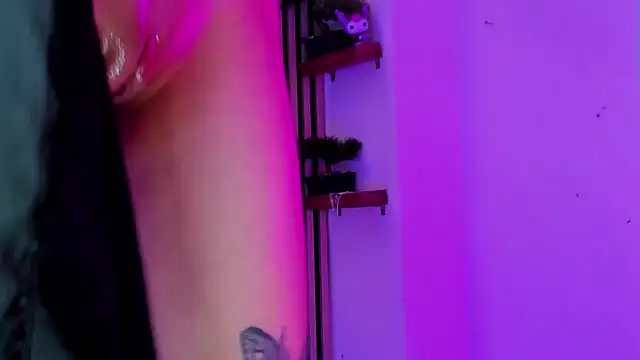 chloe_jacksonn webcam