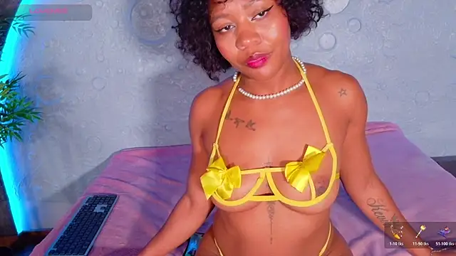 Shanelsmith live cam on StripChat