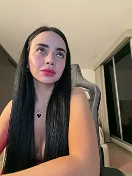 GeorginaJones webcam