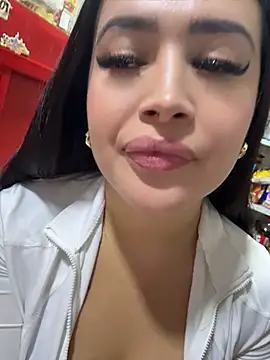 Sara_fun Live Web Cam Show