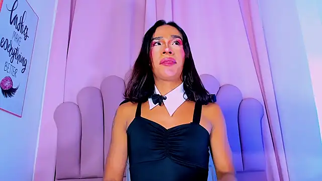 NicoleMadrird webcam
