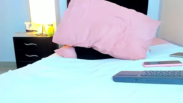 kathyajhonss webcam
