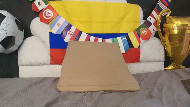 kissme_luna webcam