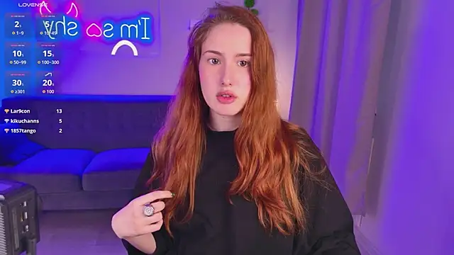 ChloeAster webcam