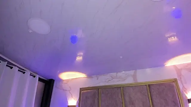 LolaGray__