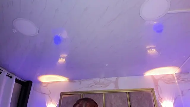 LolaGray__ webcam