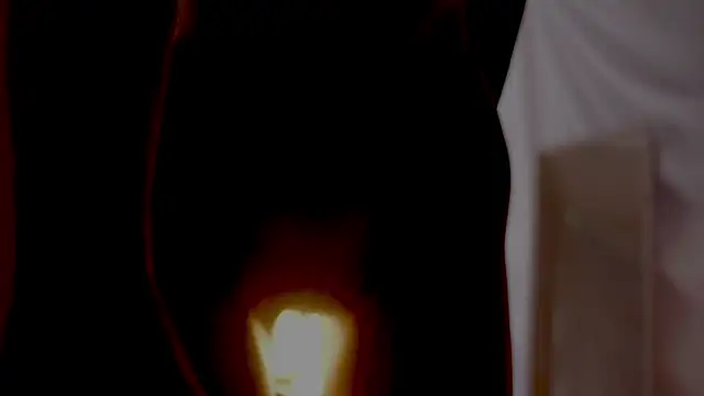 arizonasunrise (F young) - wet cameltoe