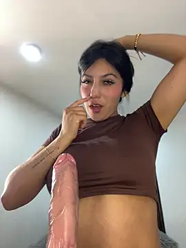 MiaJones21 Live Web Cam Show