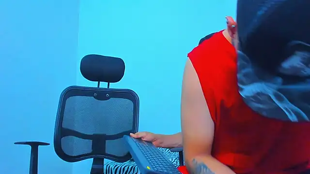 Thomas-Wil Live Web Cam Show