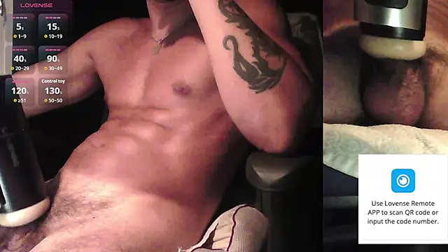 A_Shy_French_Guy webcam