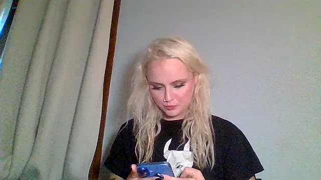 sluttypumpkin webcam