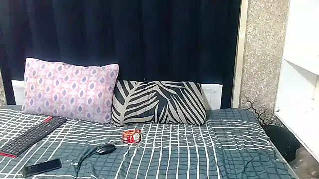 SexyChantyBabe25 webcam