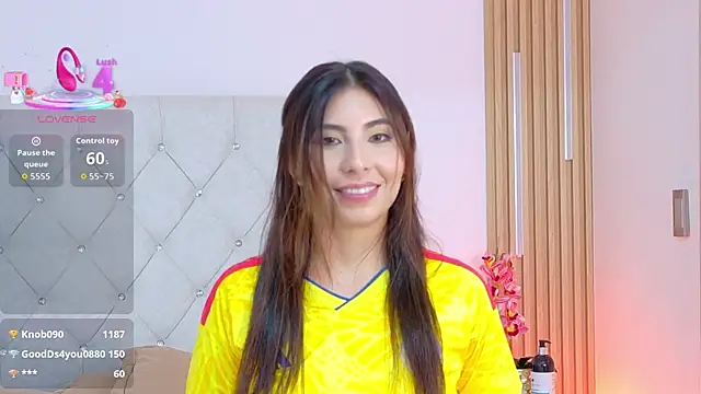 Ashley-Whitee webcam