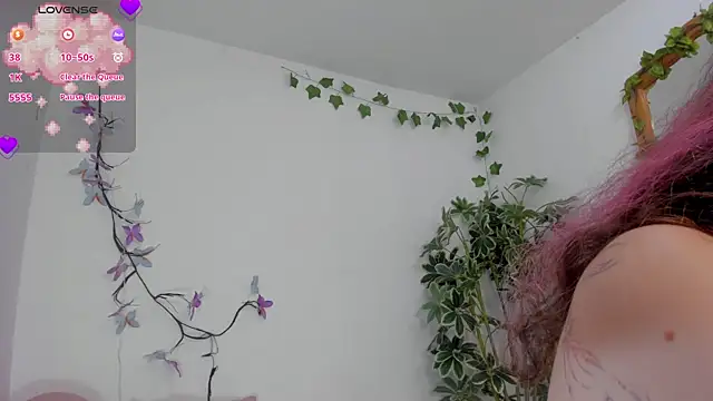 MarieTaylor_ webcam