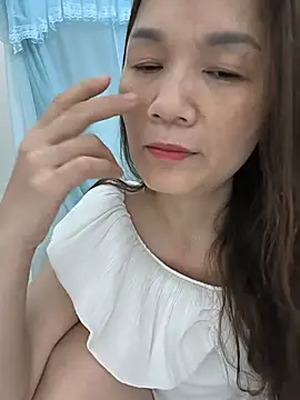 Lye_lovely webcam