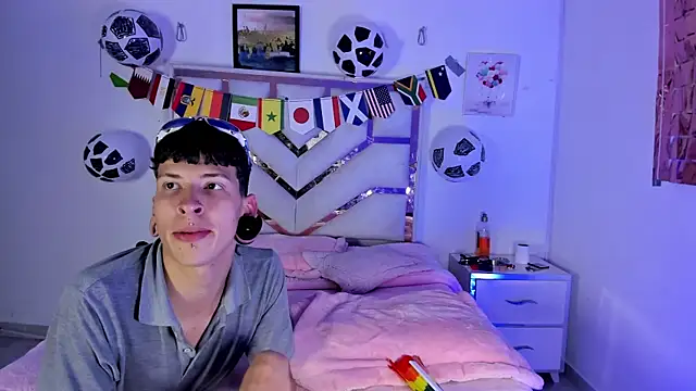Demian_Salvatoire webcam