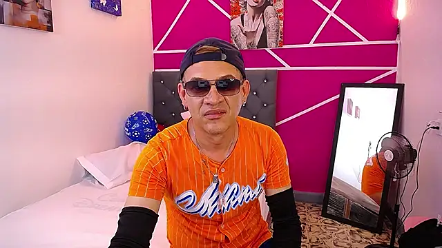 Cesirry_ webcam