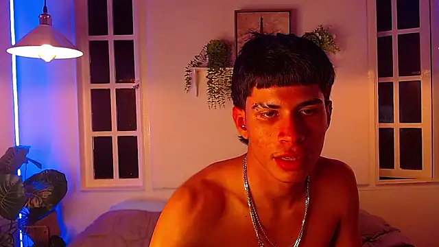 marco_monstercock webcam