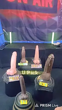 FantasyMan-BiWM webcam