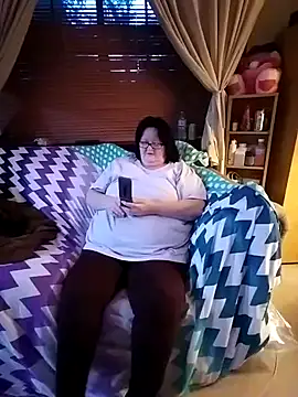 Bayou_Woman68 webcam