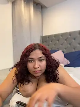 KarlaWild webcam