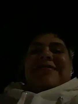 Hailey_Curvy webcam
