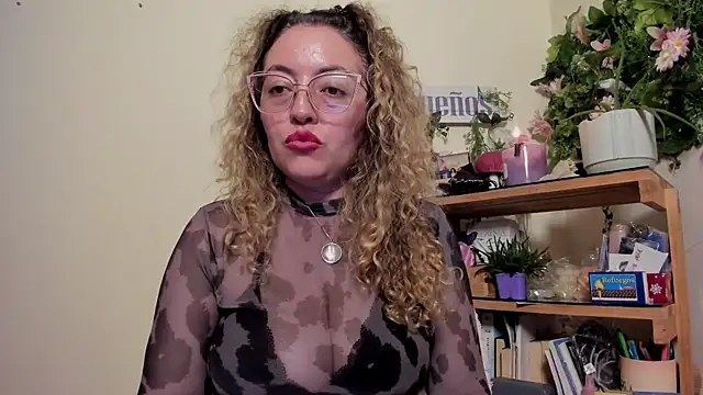 sofia_sexcoach webcam