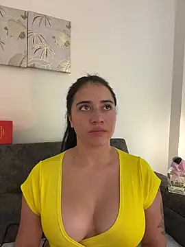 KallyMyller1 webcam
