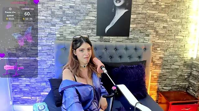 AngeliqueGirard webcam