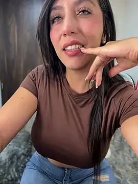 miajones21