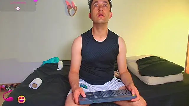 JeremmyAndStacy Live Web Cam Show