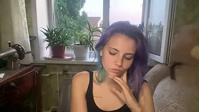 Helen18glo live sex cam