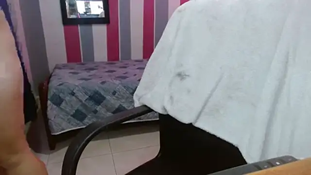 karo_lovely live cam on StripChat