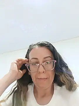 miss_hanna07 live cam on StripChat