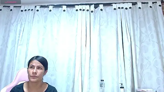 ailyngg webcam
