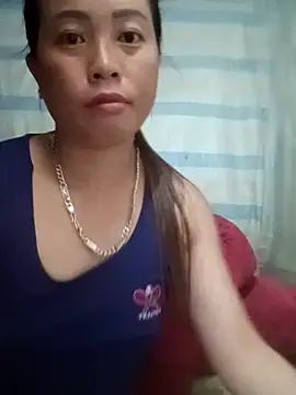 phuongtrinh1 live cam on StripChat