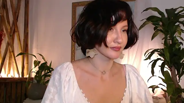 wanderwhitch live cam on StripChat