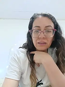 miss_hanna07 live cam on StripChat
