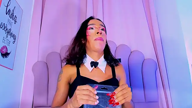 NicoleMadrird webcam