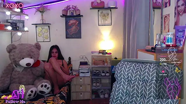 izabella_moore webcam