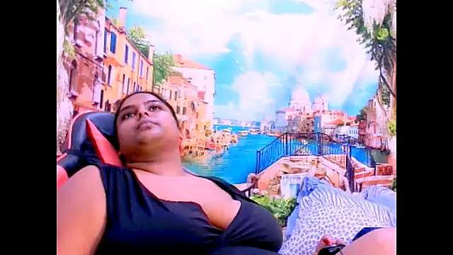 Indianfairy99 live cam on StripChat
