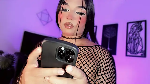 misstreslatin webcam