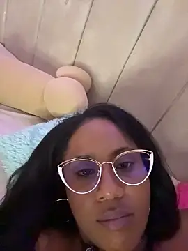 AlisonHoot69 webcam