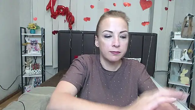 ElizabethSho webcam