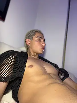santikhalifa webcam