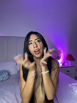 Mirandaa_Rogers webcam